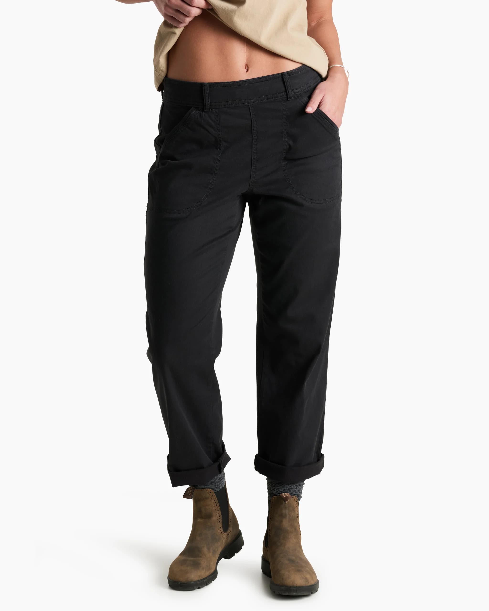 Kuhl Women's Kultivatr Pull-On Crop Pants in Blackout