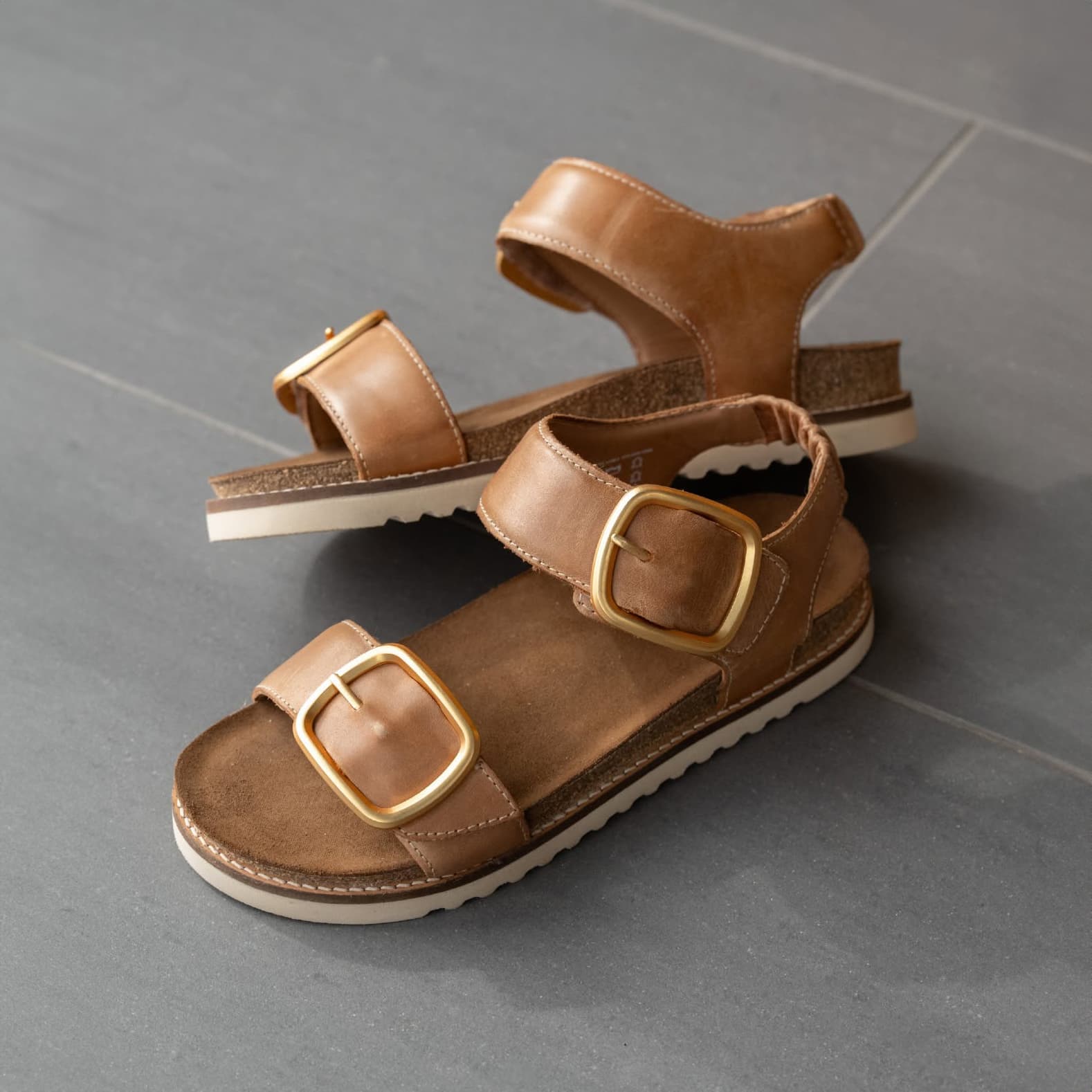 Comfort footwear, hiking shoes and sandals at Simply Footwear & Apparel.